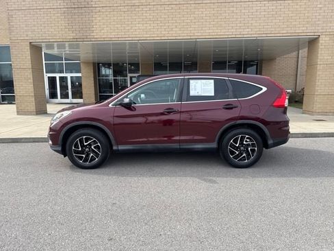 Used 2016 Honda CR-V SE image 1