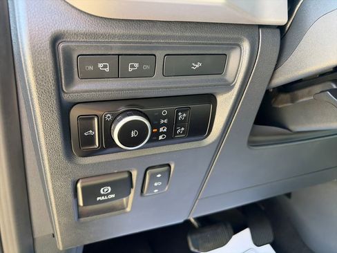 Used 2023 Ford F150 XLT w/ Equipment Group 302A High AWD/4WD image 18