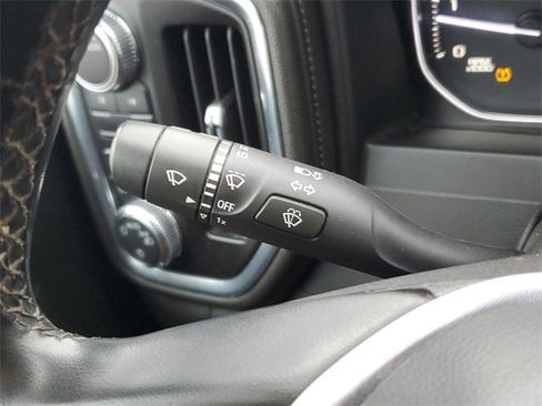 Used 2023 GMC Sierra 2500 SLE image 14