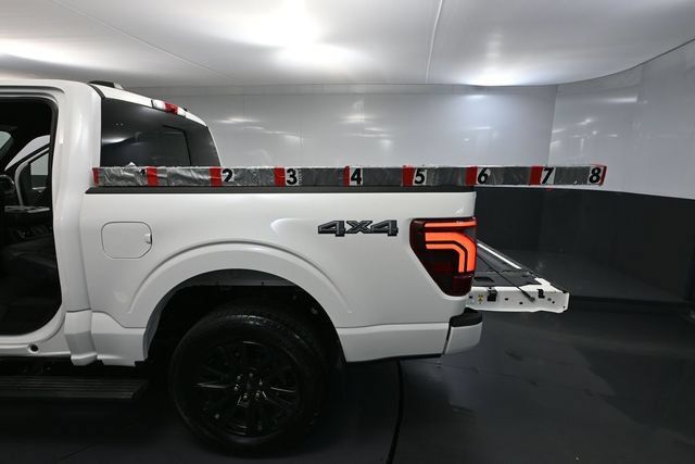 Used 2025 Ford F150 Platinum AWD/4WD image 34