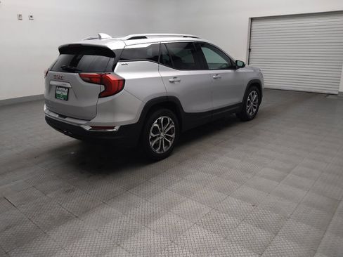 Used 2020 GMC Terrain SLT FWD image 9