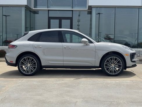 New 2025 Porsche Macan image 8