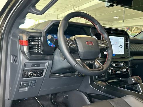 Used 2025 Ford F150 Raptor AWD/4WD image 37