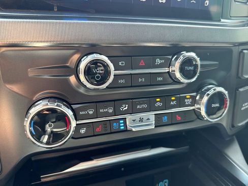 New 2026 Ford F350 Platinum AWD/4WD image 16