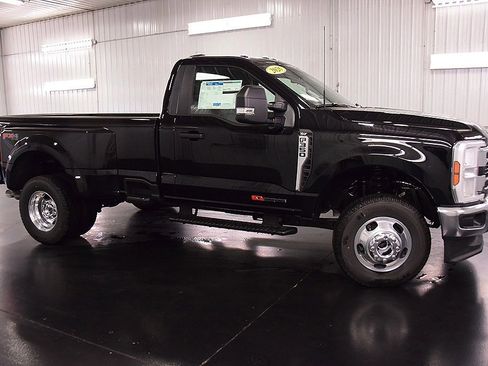 New 2026 Ford F350 XLT w/ 360-Degree Camera Package image 9