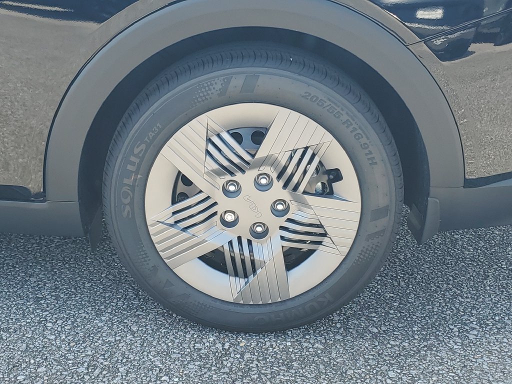 New 2026 Kia K4 FWD image 30