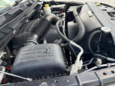 Used 2017 RAM 1500 Big Horn RWD image 43