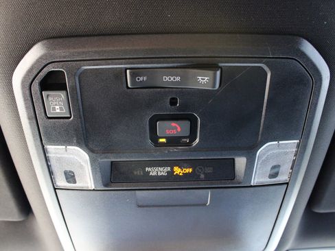 Used 2024 Toyota Tacoma 4x4 Double Cab image 49