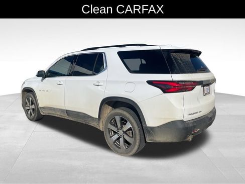Certified 2023 Chevrolet Traverse LT w/ LT Premium Package AWD/4WD image 6