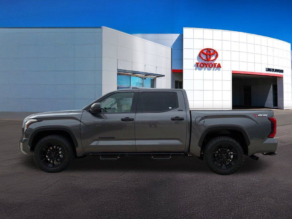 Used 2023 Toyota Tundra SR5 AWD/4WD image 13