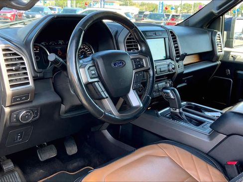 Used 2016 Ford F150 Limited w/ Trailer Tow Package image 17