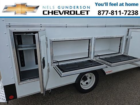 New 2025 Chevrolet Low Cab Forward image 9