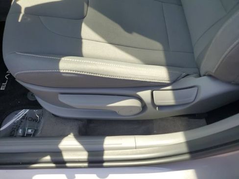 Certified 2023 Hyundai Elantra SEL FWD image 16