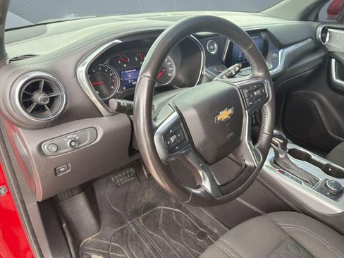 Used 2019 Chevrolet Blazer LT image 4