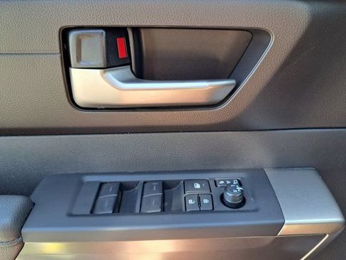Used 2026 Toyota Tundra SR5 w/ SR5 Convenience Package AWD/4WD image 27