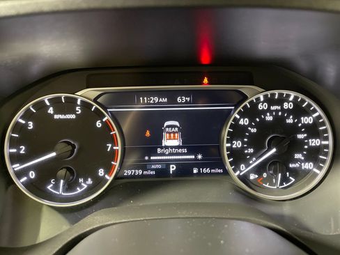 Used 2025 Nissan Rogue SV AWD/4WD image 18