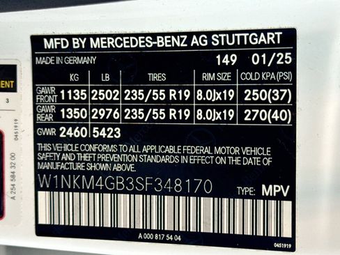 Certified 2025 Mercedes-Benz GLC 300 image 30