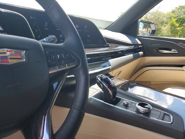 Certified 2023 Cadillac Escalade ESV Premium Luxury w/ LPO, Radiant Package AWD/4WD image 30