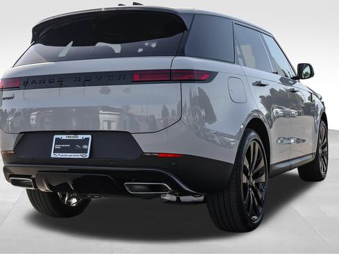 New 2026 Land Rover Range Rover Sport SE AWD/4WD image 5