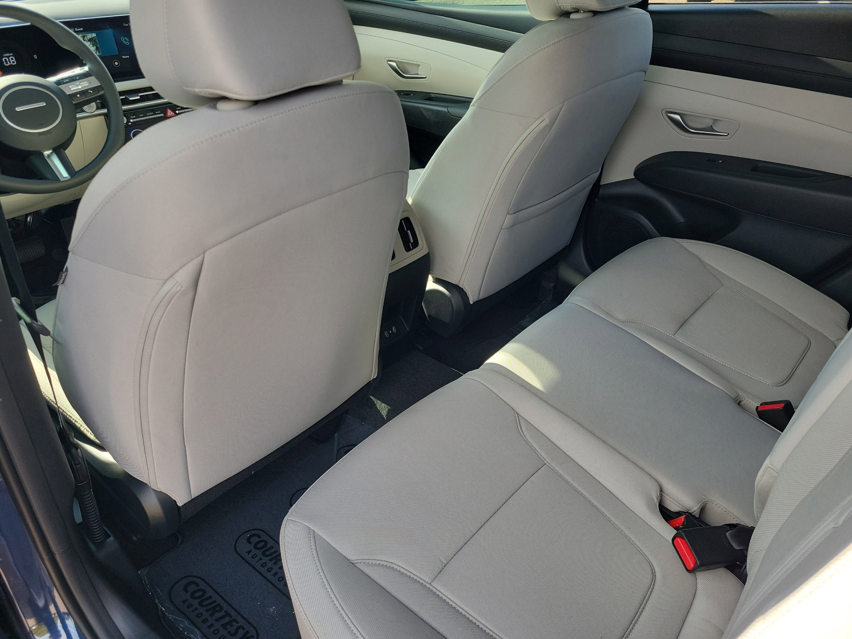 New 2026 Hyundai Tucson SEL Plus FWD image 10