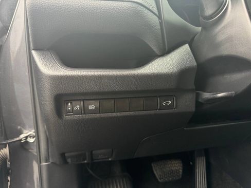 Used 2024 Toyota RAV4 XLE w/ Convenience Package image 14