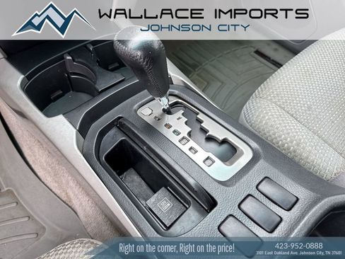 Used 2005 Toyota 4Runner Limited image 17