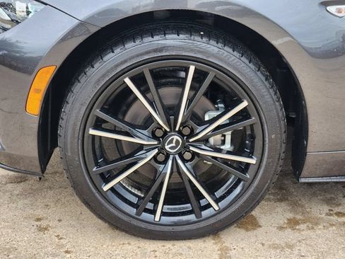 Used 2025 MAZDA MX-5 Miata Grand Touring RWD image 17