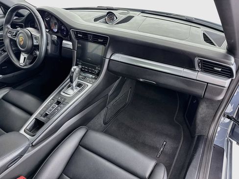 Certified 2017 Porsche 911 Carrera 4S AWD/4WD image 29
