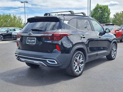 Used 2021 Kia Seltos SX w/ SX Sunroof Package AWD/4WD image 3