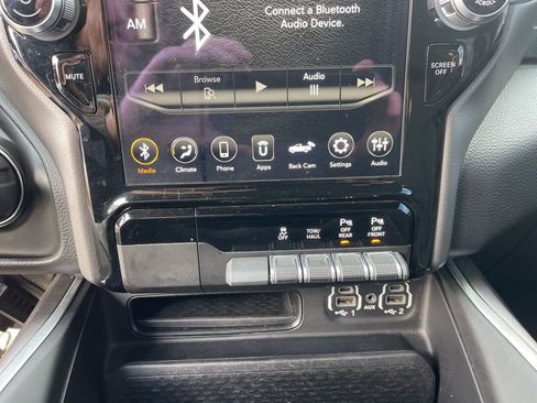 Used 2021 RAM 1500 Big Horn AWD/4WD image 20