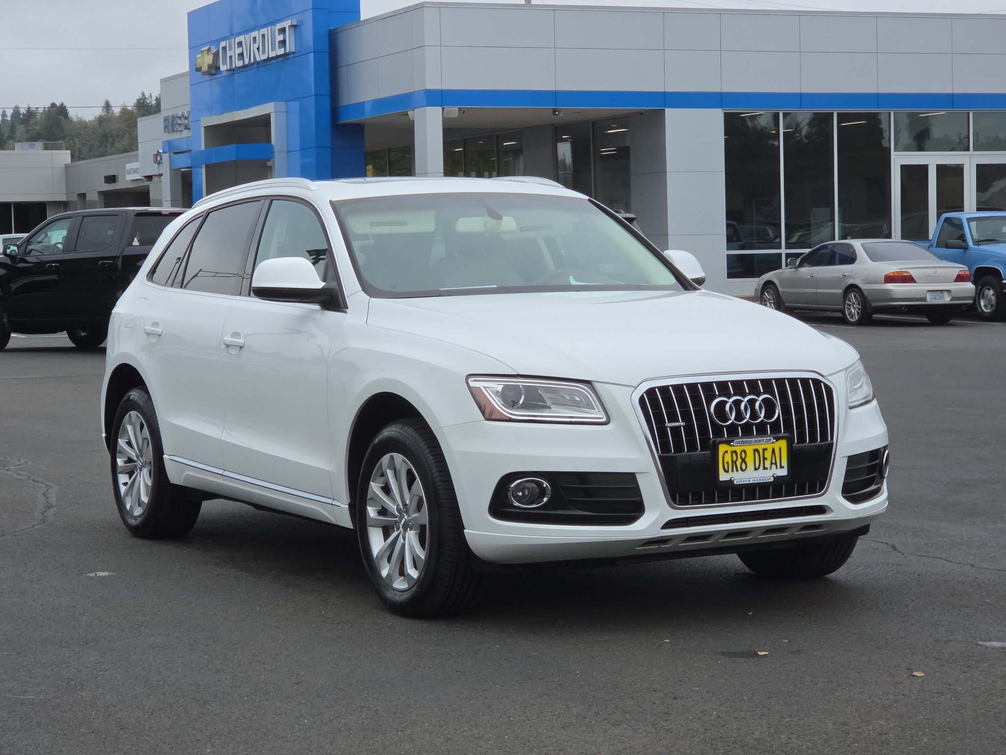 Used 2014 Audi Q5 2.0T Premium w/ Lighting Package AWD/4WD image 2