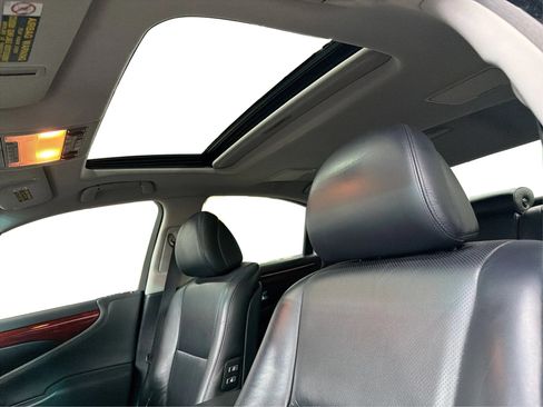 Used 2008 Lexus LS 460 RWD image 41