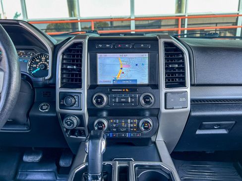 Used 2020 Ford F150 Lariat w/ Equipment Group 502A Luxury image 20