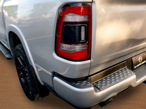 Used 2020 RAM 1500 Laramie AWD/4WD image 9