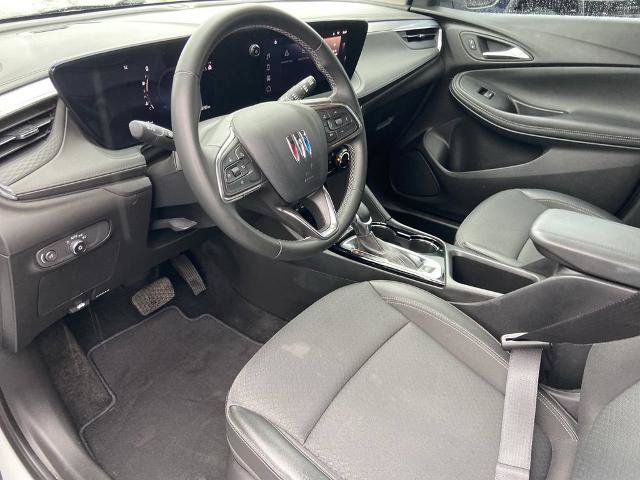 Used 2025 Buick Encore GX Preferred FWD image 6