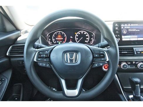 Used 2022 Honda Accord LX image 14