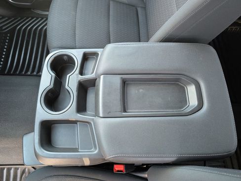 Used 2022 Chevrolet Silverado 1500 LT AWD/4WD image 21