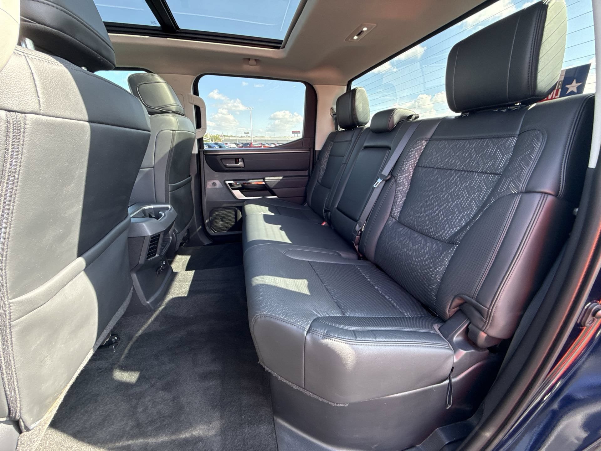 Used 2024 Toyota Tundra Limited w/ Power Package RWD image 26