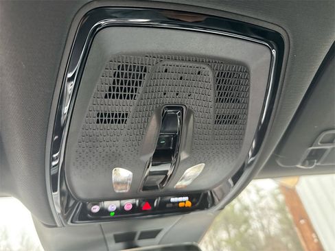 Used 2024 Cadillac Lyriq Tech w/ Driver Assist Package image 19