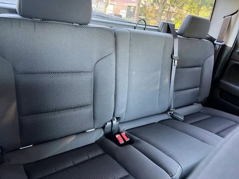 Used 2015 GMC Sierra 1500 SLE w/ SLE Value Package image 29