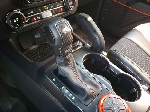 Certified 2024 Ford Bronco Raptor w/ Interior Carbon Fiber Pack 6 AWD/4WD image 26
