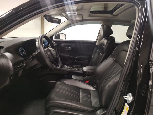 Used 2025 Honda HR-V EX-L image 8