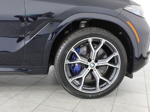 Certified 2024 BMW X6 M60i w/ Dynamic Handling Package image 21