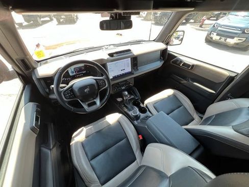 Used 2024 Ford Bronco Wildtrak AWD/4WD image 18