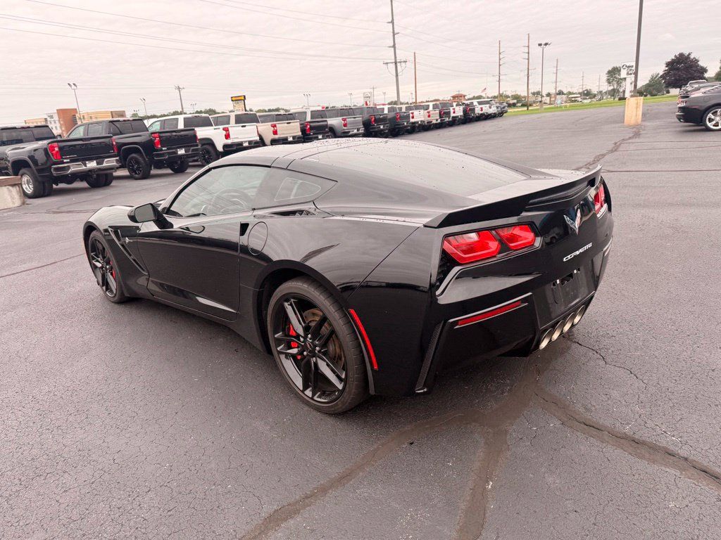 Used 2019 Chevrolet Corvette Stingray Coupe RWD image 4