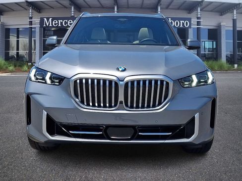Used 2024 BMW X5 xDrive40i w/ Premium Package AWD/4WD image 2