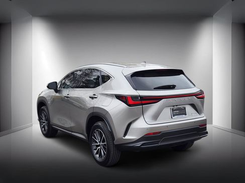 Used 2022 Lexus NX 350h AWD image 3