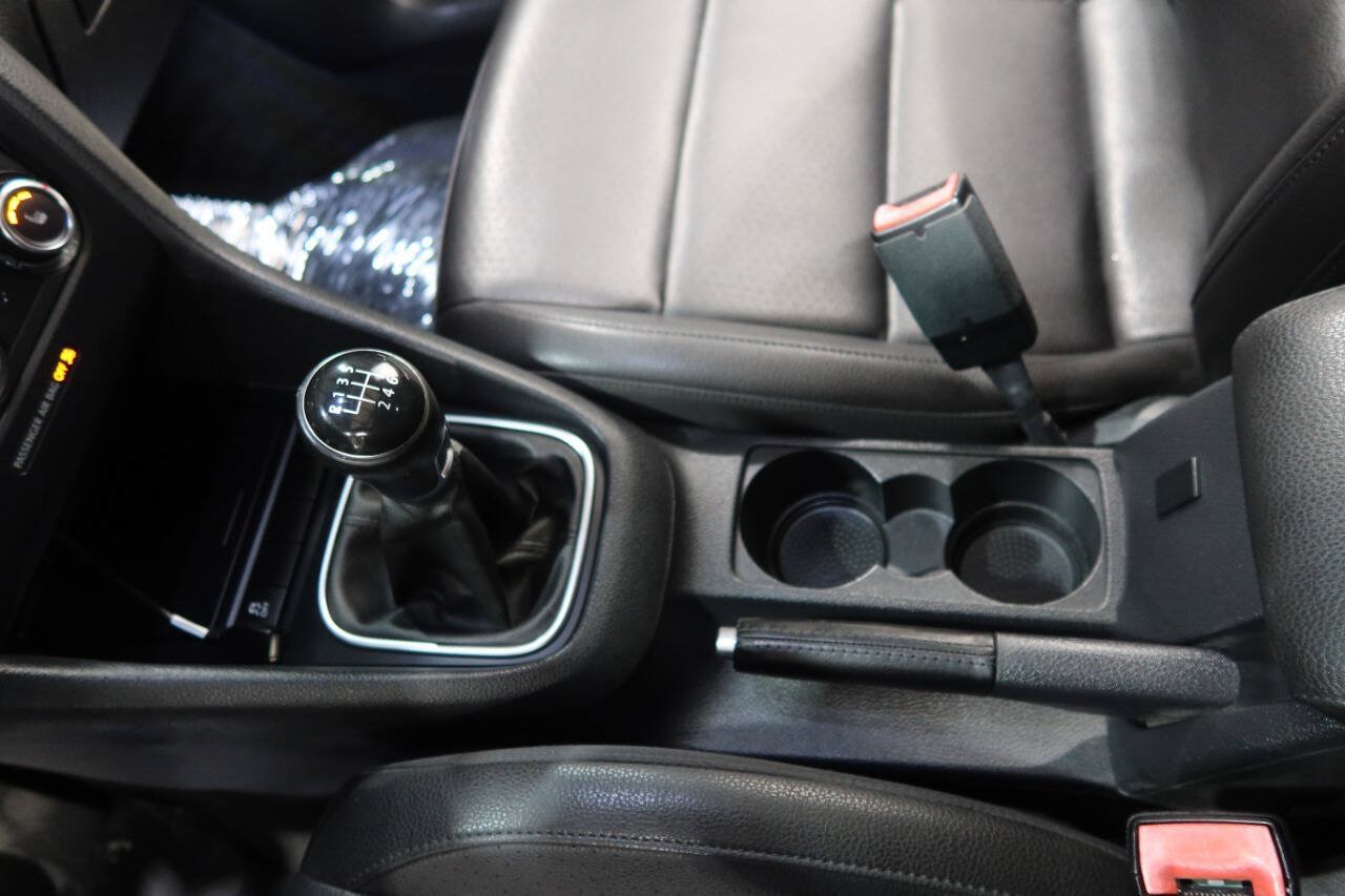 Used 2013 Volkswagen Jetta TDI FWD image 24