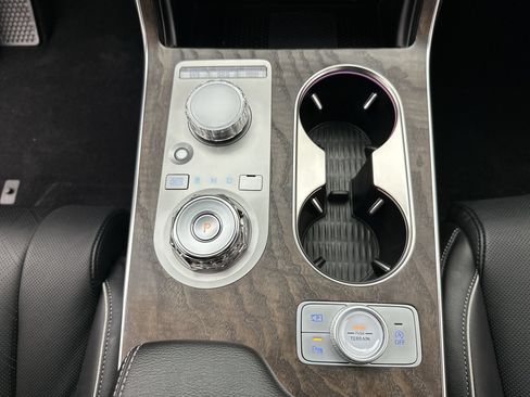 Certified 2026 Genesis GV80 2.5T Prestige AWD/4WD image 20