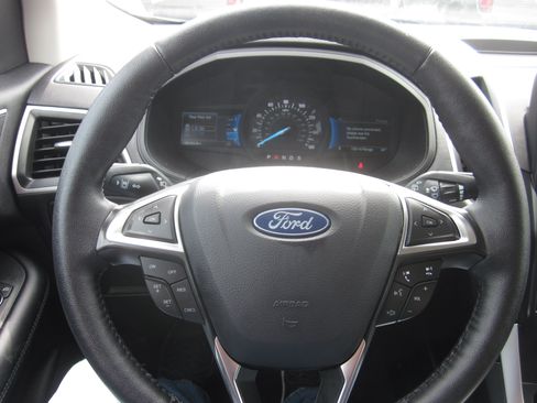 Used 2024 Ford Edge SEL w/ Convenience Package AWD/4WD image 19